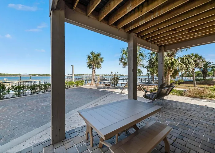 Holiday home Reel Retreat Gulf Shores